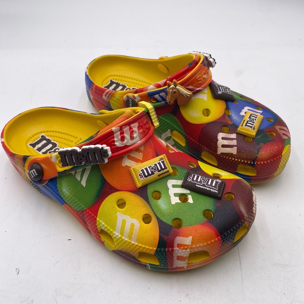 M&M's Crocs Classic Clog Shoes Men 7 Women 9 Multicolor Candy Print Jibbitz Rare